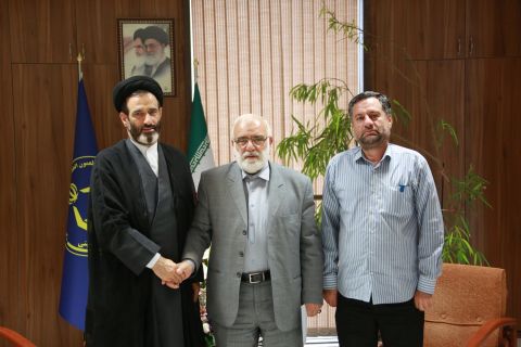 دیدار رئیس کمیته امداد با نمایندگان مجلس شورای اسلامی 1403/04/04