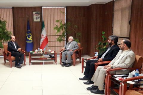 دیدار رئیس کمیته امداد با نمایندگان مجلس شورای اسلامی 1403/04/04