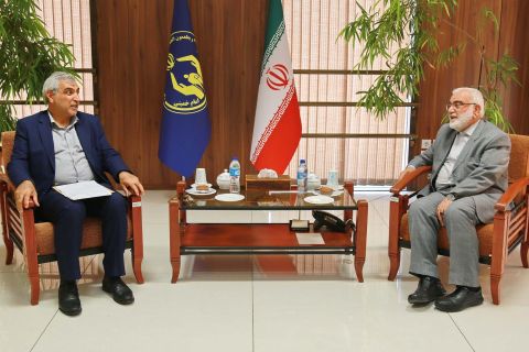 دیدار رئیس کمیته امداد با نمایندگان مجلس شورای اسلامی 1403/04/11