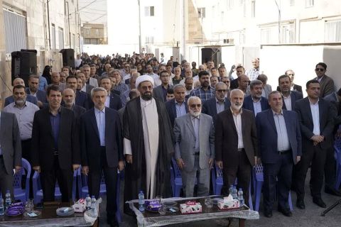 مراسم واگذاری مجتمع 32 واحدی "ولایت" همدان با حضور رئیس کمیته امداد 1402/04/14