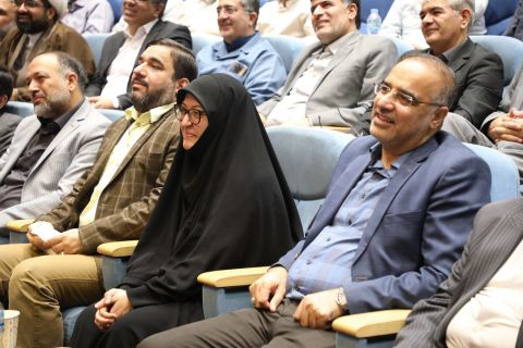 مراسم تجلیل از دانش‌آموزان پذیرفته شده در مدارس (سمپاد) و نمونه دولتی - مشهد مقدس  1403/06/16