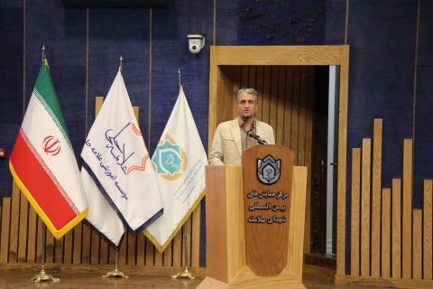مراسم تجلیل از دانش‌آموزان پذیرفته شده در مدارس (سمپاد) و نمونه دولتی - مشهد مقدس  1403/06/16
