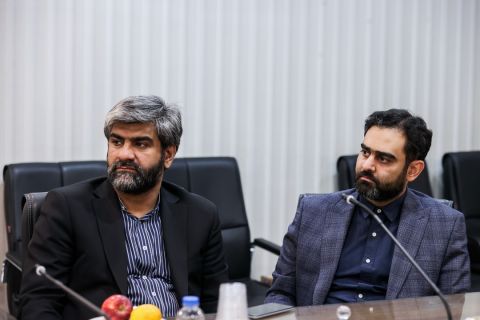نشست مشترک مجمع نمایندگان استان تهران با رئیس کمیته امداد امام خمینی(ره)  1403/08/09