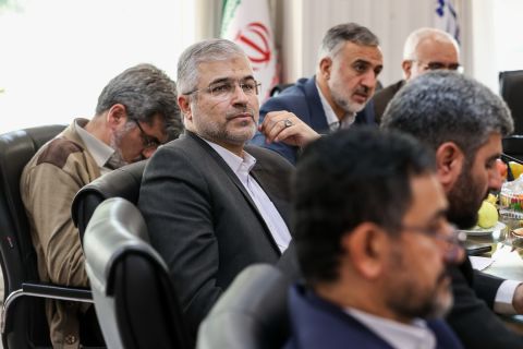نشست مشترک مجمع نمایندگان استان تهران با رئیس کمیته امداد امام خمینی(ره)  1403/08/09