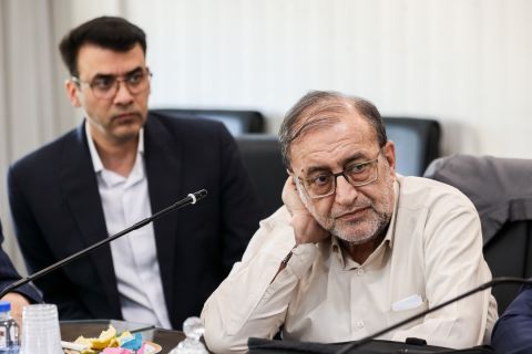 نشست مشترک مجمع نمایندگان استان تهران با رئیس کمیته امداد امام خمینی(ره)  1403/08/09