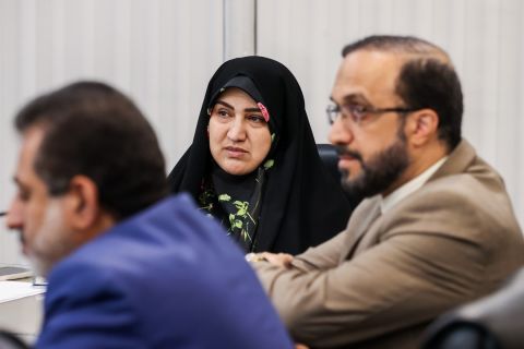 نشست مشترک مجمع نمایندگان استان تهران با رئیس کمیته امداد امام خمینی(ره)  1403/08/09