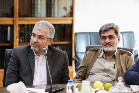 نشست مشترک مجمع نمایندگان استان تهران با رئیس کمیته امداد امام خمینی(ره)  1403/08/09