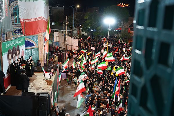 اجرای گروه سرود «الغدیر» جلوه‌ای از فرهنگ ایثار و شهادت در اردبیل