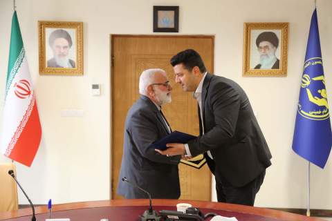 امضای تفاهم نامه همکاری میان کمیته امداد و صندوق ذخیره فرهنگیان1404/07/02