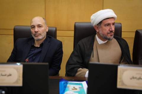 نشست رئیس کمیسیون اقتصادی با اعضای شورای مرکزی زکات1404/08/13