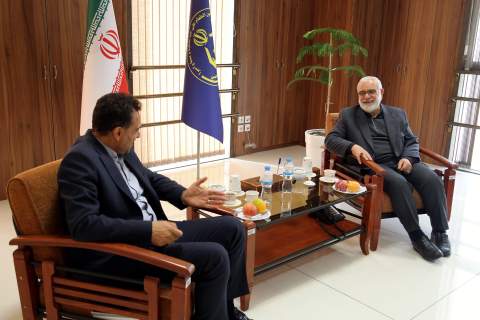 دیدار رئیس کمیته امداد با نمایندگان مجلس شورای اسلامی1404/09/10