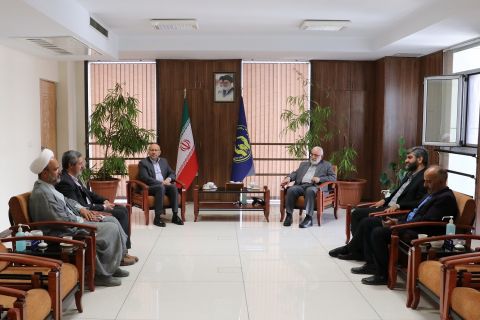 دیدار رئیس کمیته امداد با نماینده حوزه انتخابیه اردکان   1403/02/01 