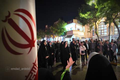 گزارش تصویری هشتادوپنجمین شب حضور امدادگران کمیته امداد اردبیل در سنگر خیابانی1405/03/03 
