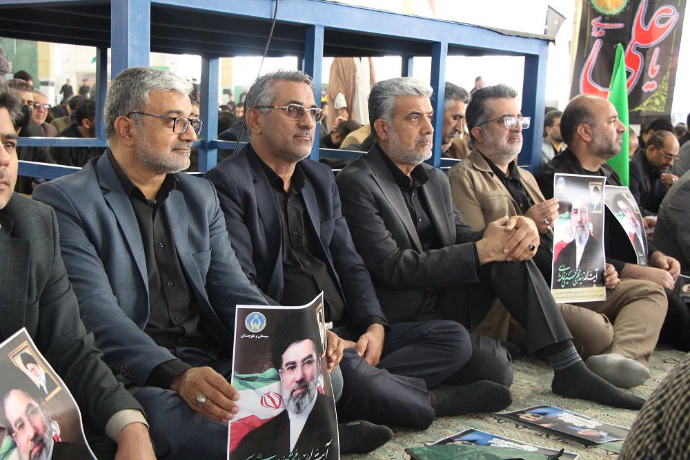 امدادگران کمیته امداد سیستان‌وبلوچستان با رهبر جدید انقلاب بیعت کردند