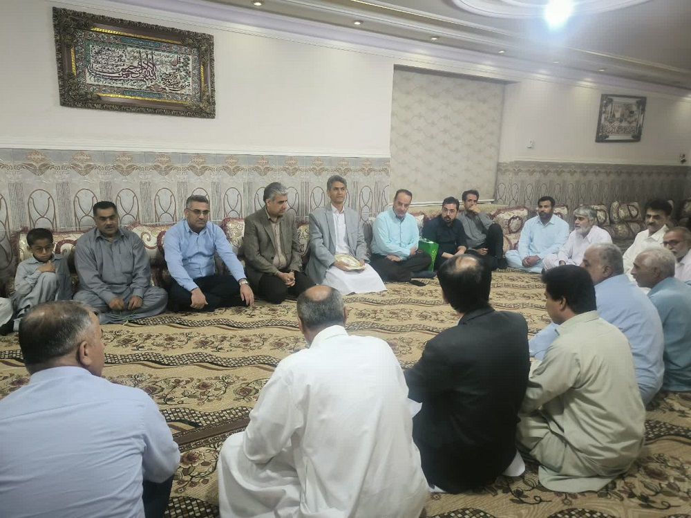 همکاران بازنشسته کمیته امداد سراوان تجلیل شدند