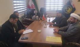امضای صلحنامه اهدای زمین یک‌هکتاری برای احداث نیروگاه خورشیدی مددجویان در فریمان 
