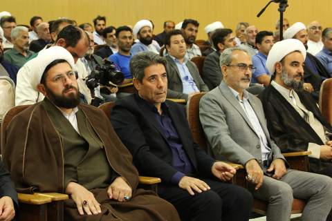 گزارش تصویری تجلیل از زکات‌دهندگان برتر شهرستان پارس‌آباد1405/03/16
