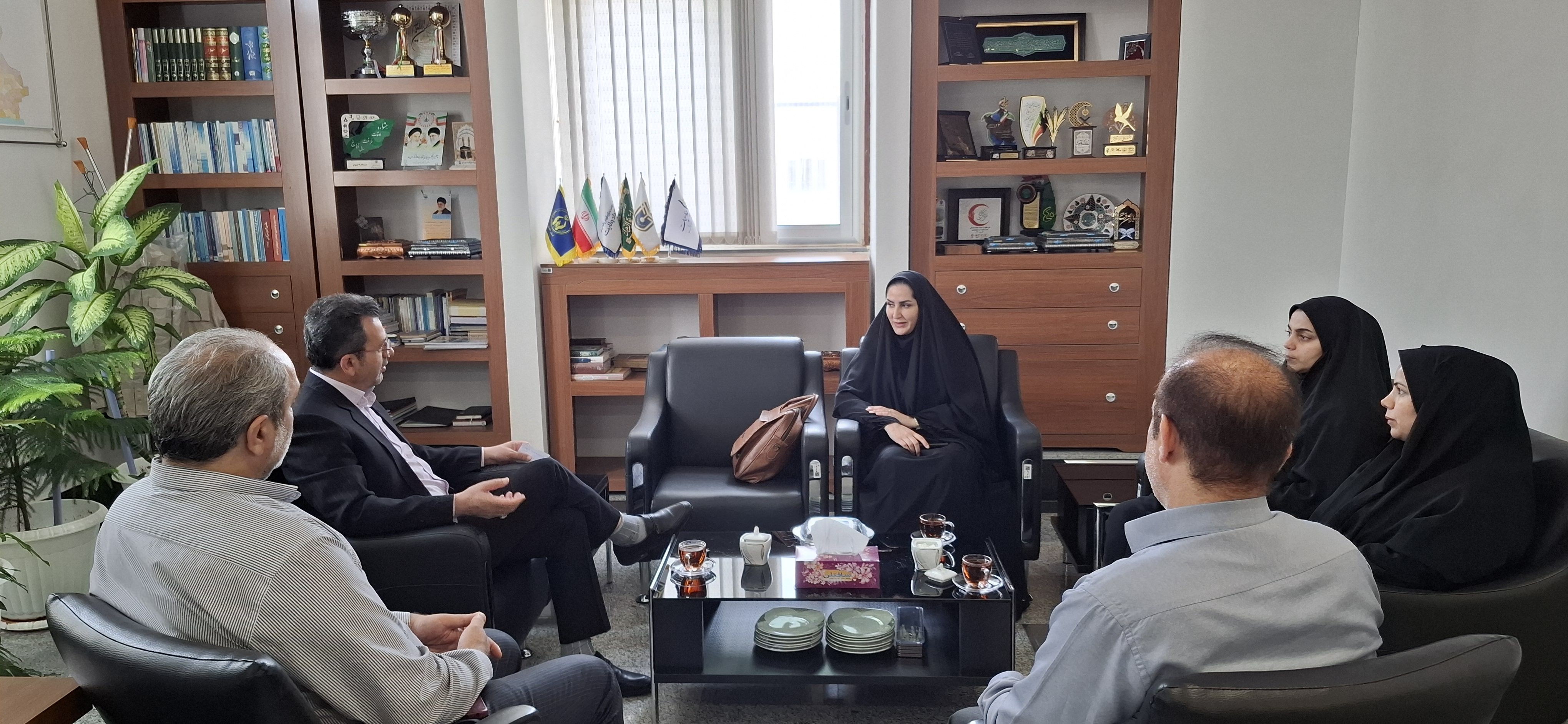 هم‌افزایی کمیته امداداستان گلستان و بنیاد خیریه آبشار عاطفه‌ها برای حمایت از نیازمندان 