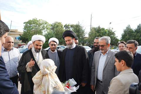 گزارش تصویری تجلیل از زکات‌دهندگان برتر شهرستان پارس‌آباد1405/03/16