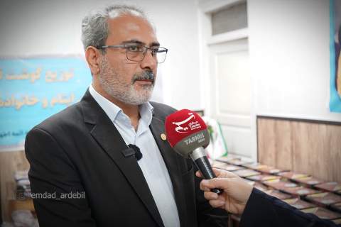 گزارش تصویری توزیع گوشت قربانی میان نیازمندان با حضور رئیس‌کل دادگستری اردبیل1405/03/05