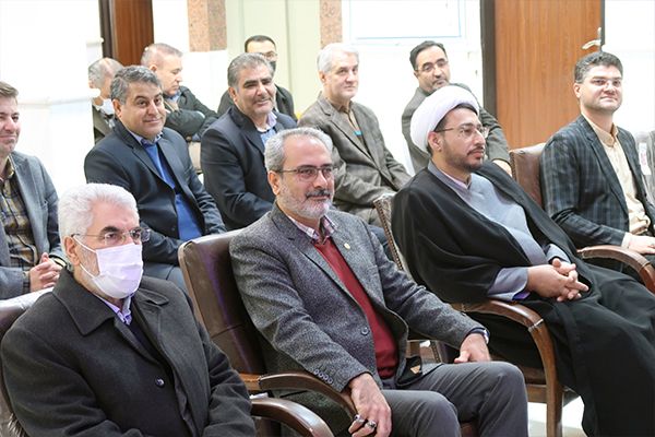 تجليل از بانوان امدادگر كميته امداد استان اردبيل