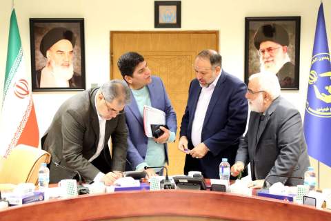 دیدار رئیس کمیته امداد با استاندار قم 1404/08/18