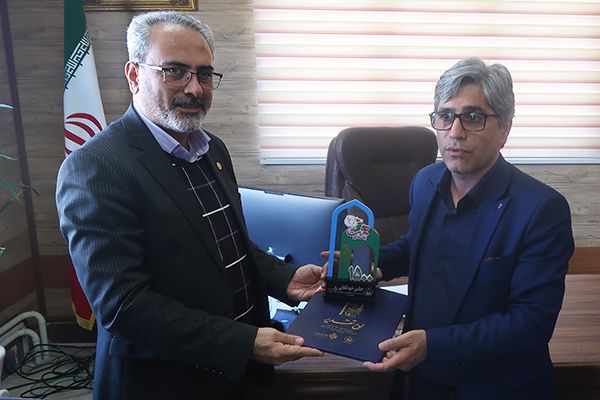 تفاهم‌نامه ایجاد نیروگاه خورشیدی 100 مگاواتی در استان اردبیل منعقد شده است