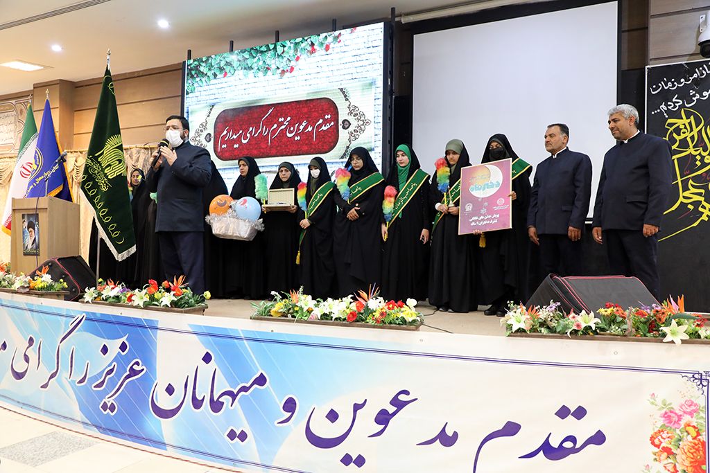 جشن تکلیف ۴۱۰ "دختر ماه" در چهارمحال و بختیاری