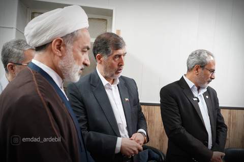 گزارش تصویری توزیع گوشت قربانی میان نیازمندان با حضور رئیس‌کل دادگستری اردبیل1405/03/05