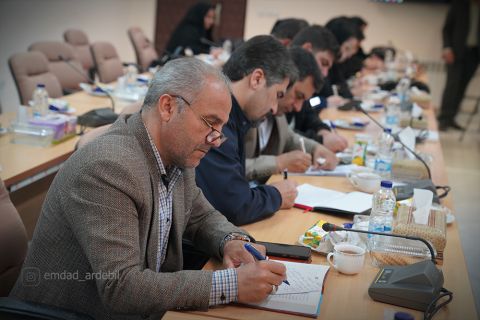 گزارش تصویری نشست خبری مدیرکل کمیته امداد استان اردبیل1404/01/24