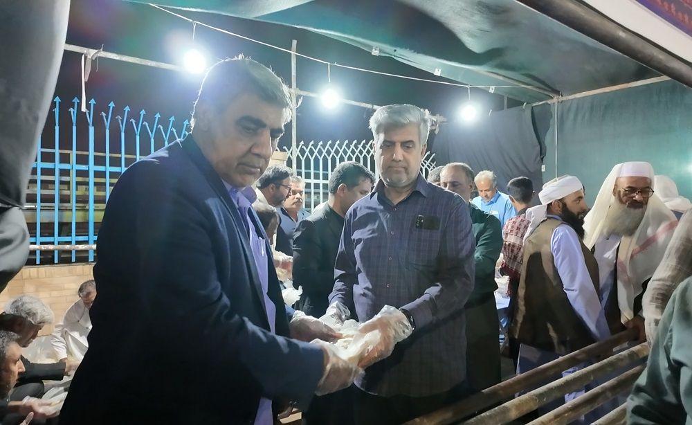 حضور نمایندگان مجلس شورای اسلامی در موکب کمیته امداد سیستان و بلوچستان