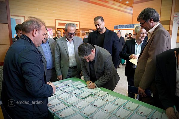همایش تجلیل از خیرین و نیکوکاران استان اردبیل