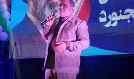 اهمیت «استقامت در خانواده» و «مقاومت ملی» در بیان دکتر عزیزی روانشناس خانواده در اجتماع مردمی بجنورد