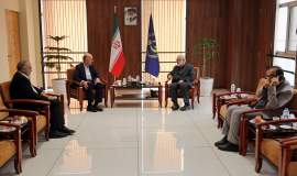دیدار رئیس کمیته امداد با نمایندگان مجلس 1404/09/10
