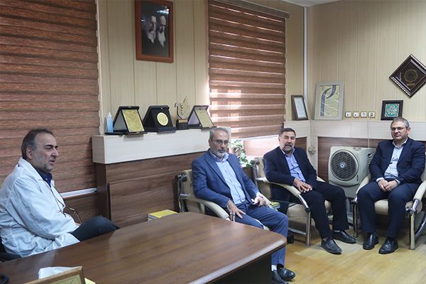 273 پرستار حامی ایتام و محسنین اردبیلی هستند