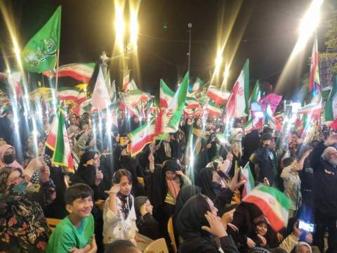 گزارش تصویری- برنامه  "کاروان زندگی در میدان" در هفتاد و پنجمین شب اجتماعات مردمی بجنورد-1405/02/24