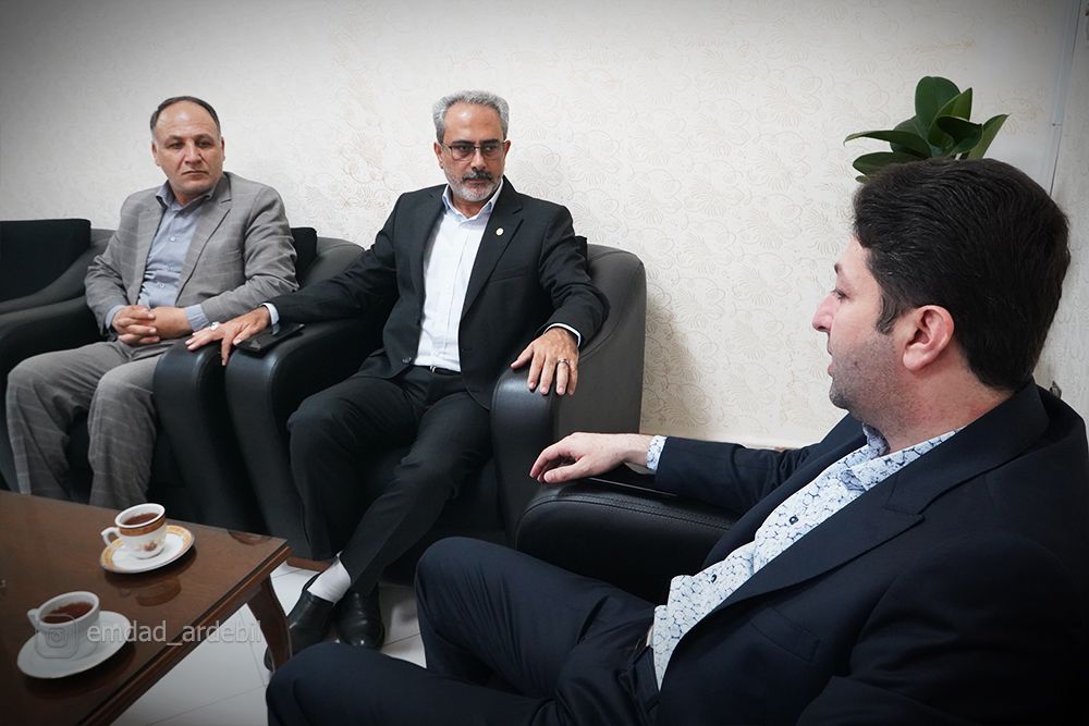 توسعه بازار فروش و مهارت‌آموزی مددجویان در انگوت ضروری است