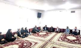 قرعه‌کشی واحدهای مسکونی حساب ۱۰۰ امام(ره) در خرو با حضور مسئولان شهرستان زبرخان