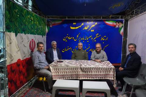 خدمت‌رسانی شبانه کارکنان کمیته امداد به مردم در قالب قرارگاه ایران همدل1405/02/20