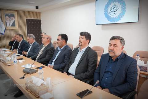 گزارش تصویری حضور نماینده مردم گرمی و انگوت در مجلس شورای اسلامی در کمیته امداد اردبیل 1405/03/12