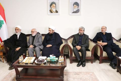حضور رئیس کمیته امداد در دفتر حزب الله لبنان  1403/07/10