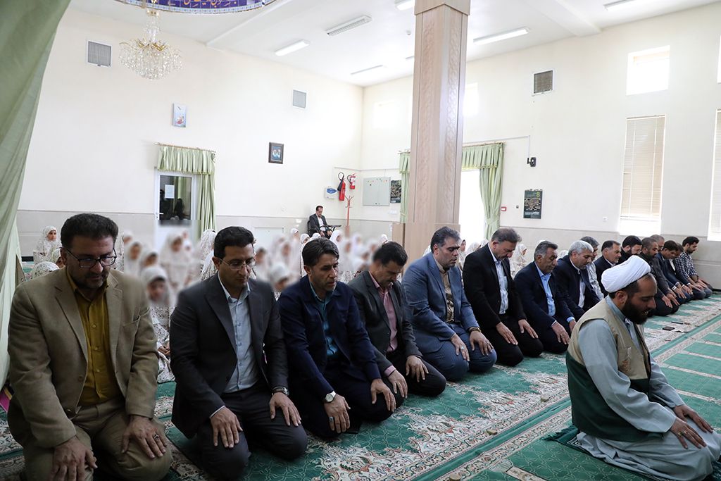 جشن تکلیف ۴۱۰ "دختر ماه" در چهارمحال و بختیاری