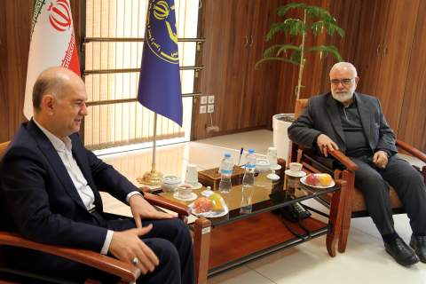 دیدار رئیس کمیته امداد با نمایندگان مجلس شورای اسلامی1404/09/10