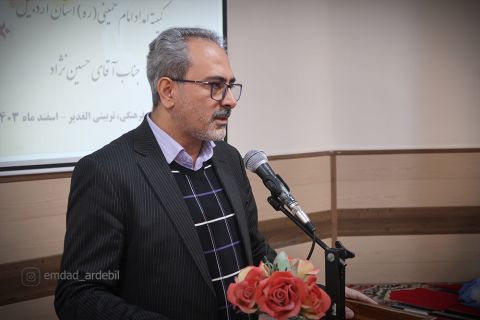 گزارش تصویری بازدید امام جمعه اردبیل از کانون فرهنگی تربیتی الغدیر1403/12/17