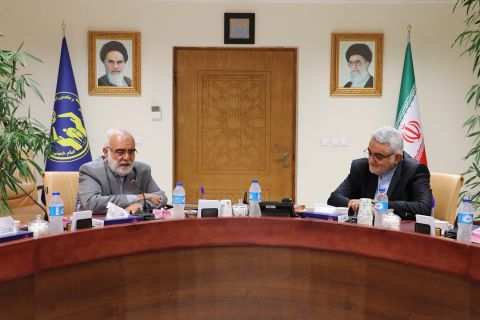 امضای تفاهم‌نامه همکاری میان کمیته امداد و انجمن دوستی ایران و چین  1403/04/04