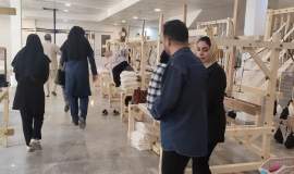 بازدید از کارگاه پارچه‌بافی و تولید پوشاک خیریه حضرت زهرا(س) با هدف توسعه اشتغال مددجویان اداره ۴ مش