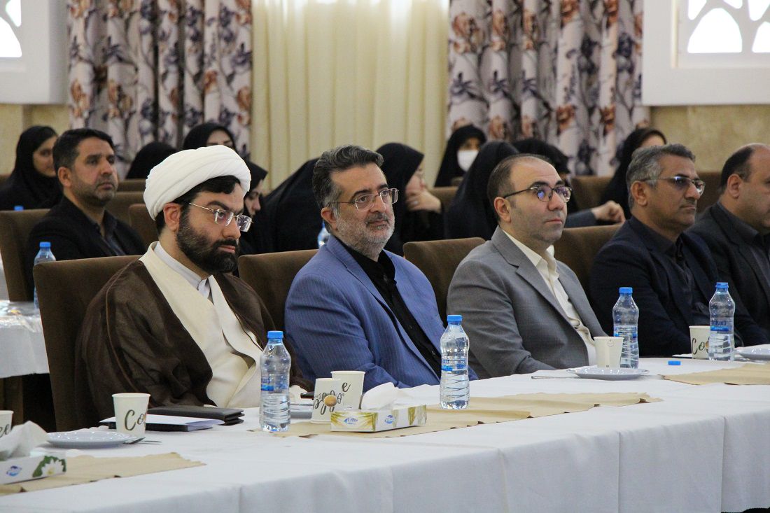 همایش تجلیل از نخبگان و دانشجویان سیستان و بلوچستان
