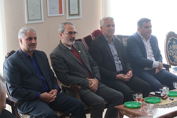 بازدید مدیرکل کمیته امداد استان اردبیل از سرای سالمندان «همای مهر»