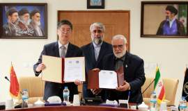 کمک‌های مالی سفارت چین تحویل کمیته امداد شد
