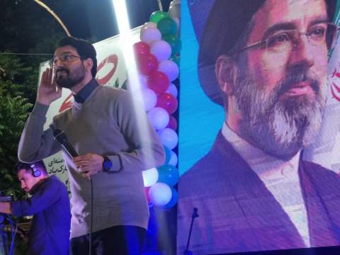 گزارش تصویری- برنامه  "کاروان زندگی در میدان" در هفتاد و پنجمین شب اجتماعات مردمی بجنورد-1405/02/24